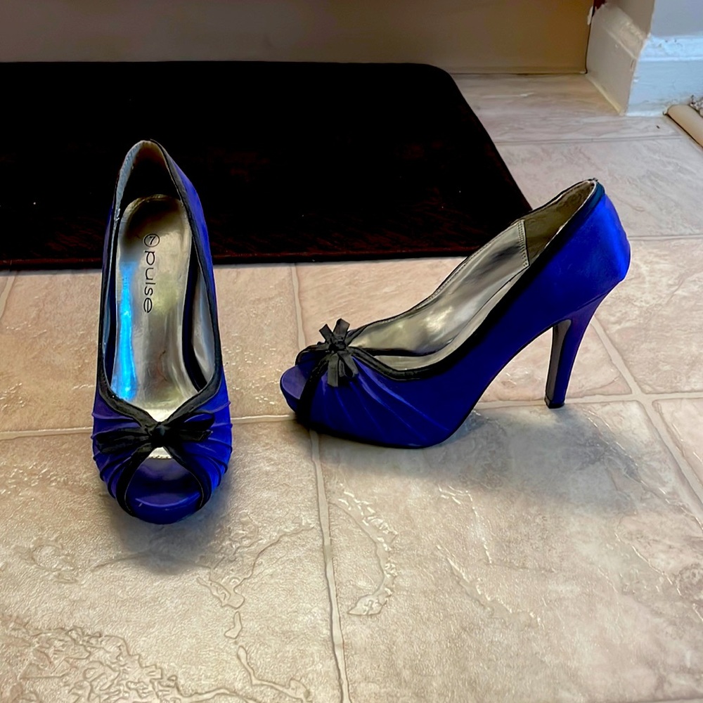 Pulse Heels